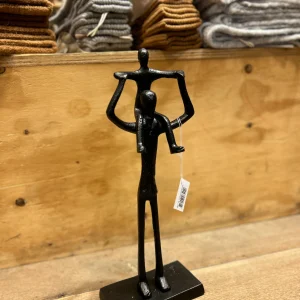 Beeld ouder met kind op schouder - Zwart