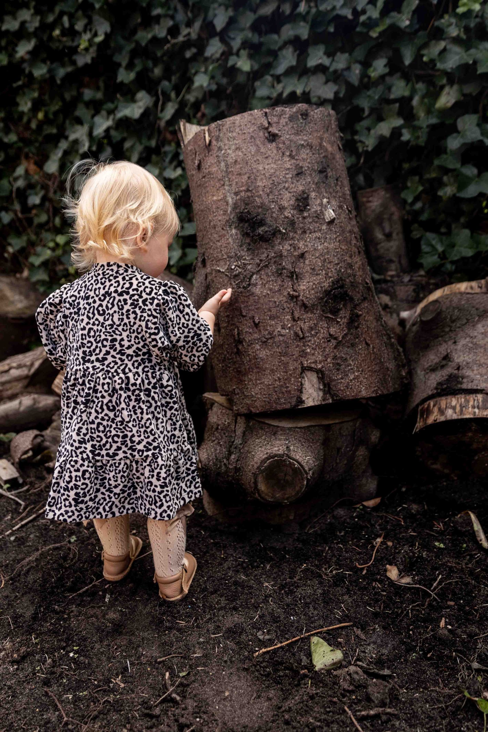 Tocoto Vintage - velvet dress - animal print - Afbeelding 4