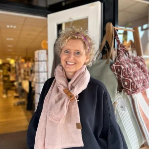 Super leuke Sjaal met leren gesp - Taupe