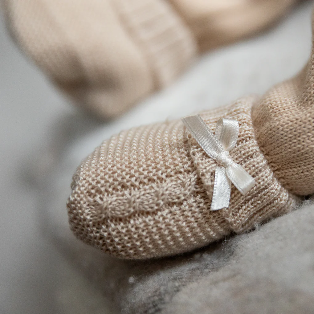 Gebreide baby slofjes - beige - Afbeelding 3
