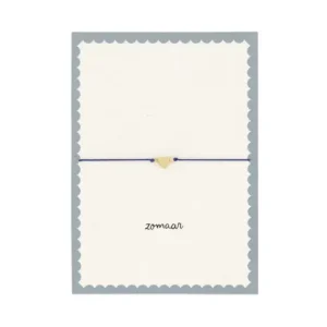 ZUSSS ANSICHTKAART ZOMAAR MET ARMBANDJE HARTJE DONKERBLAUW