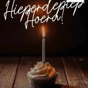 Studio LUV Kaarten- Hieperdepiep hoera