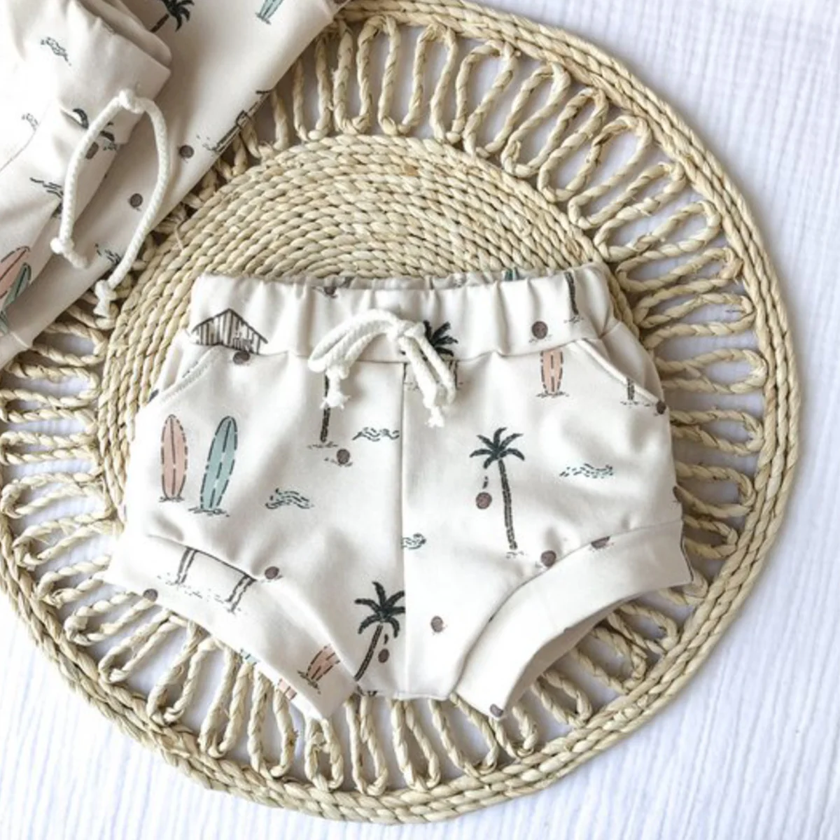 Short met zakken ~ summer vibes ~ handmade - Afbeelding 3