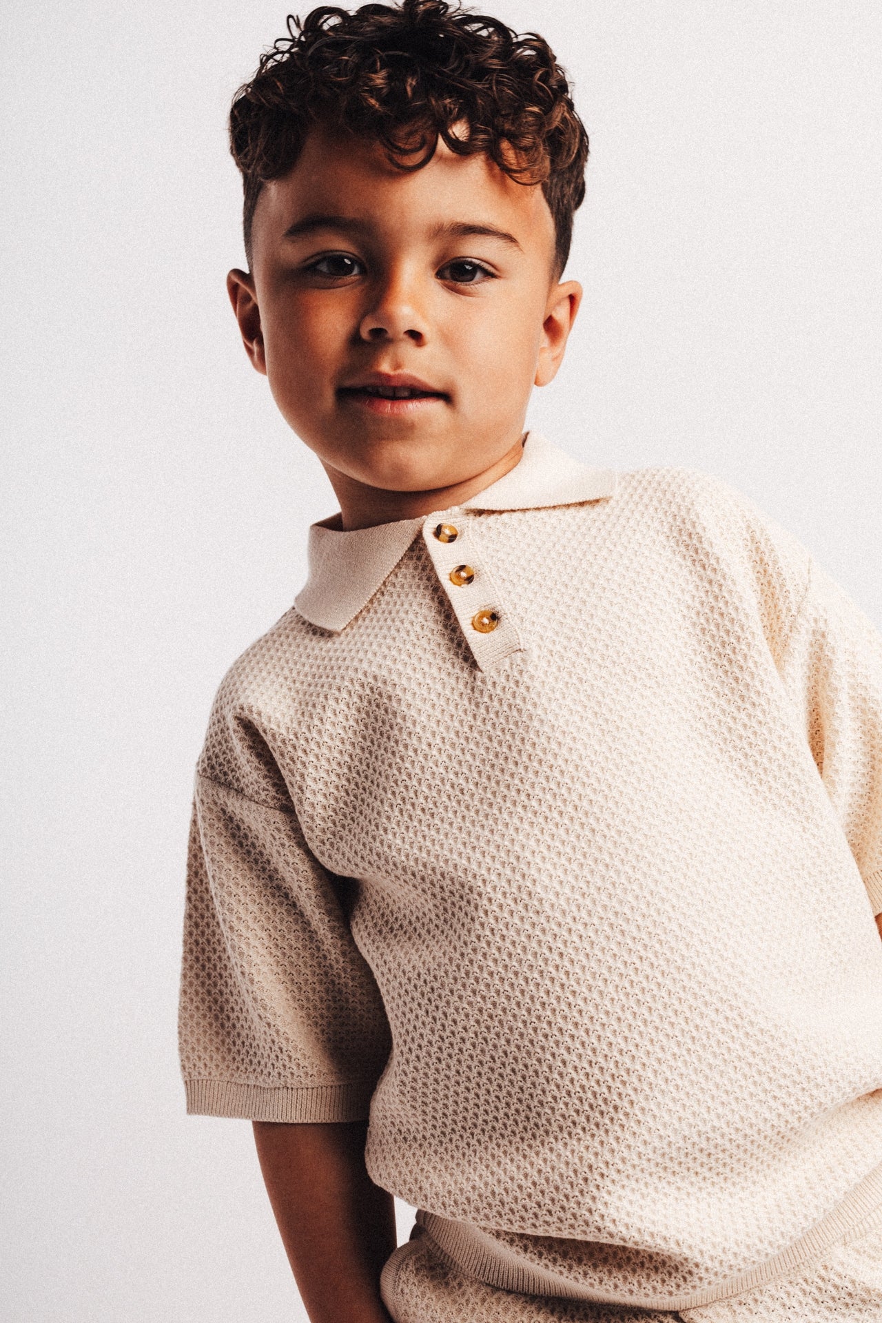 Baje Studio - knitted polo Fygo - white coconut - Afbeelding 5