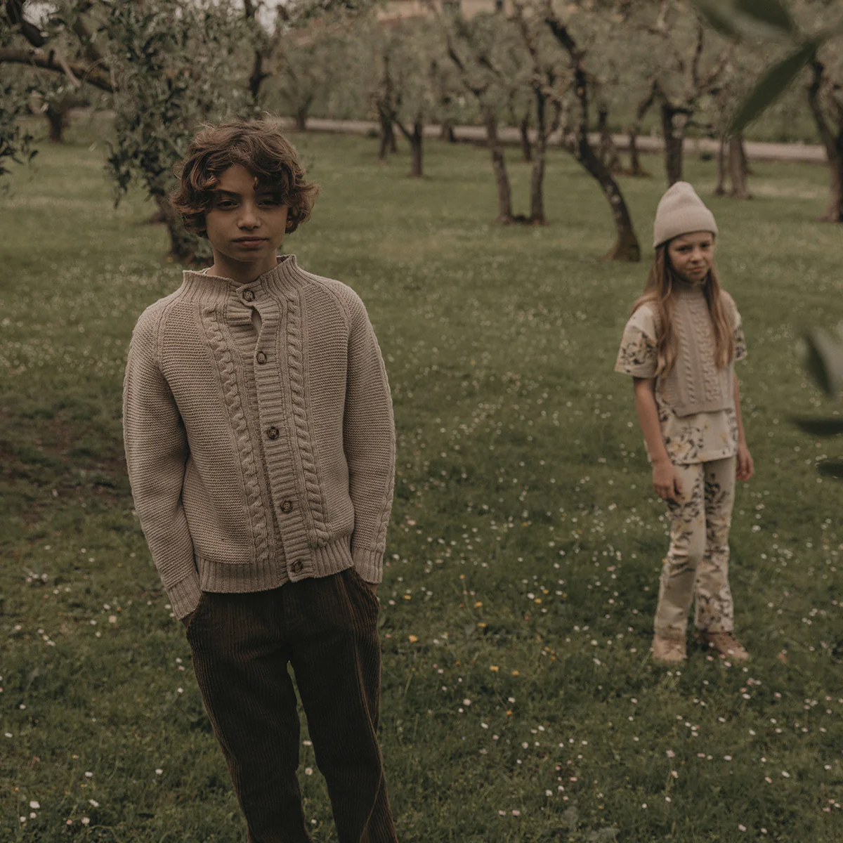 Wool knitted cable cardigan - oat - Afbeelding 3