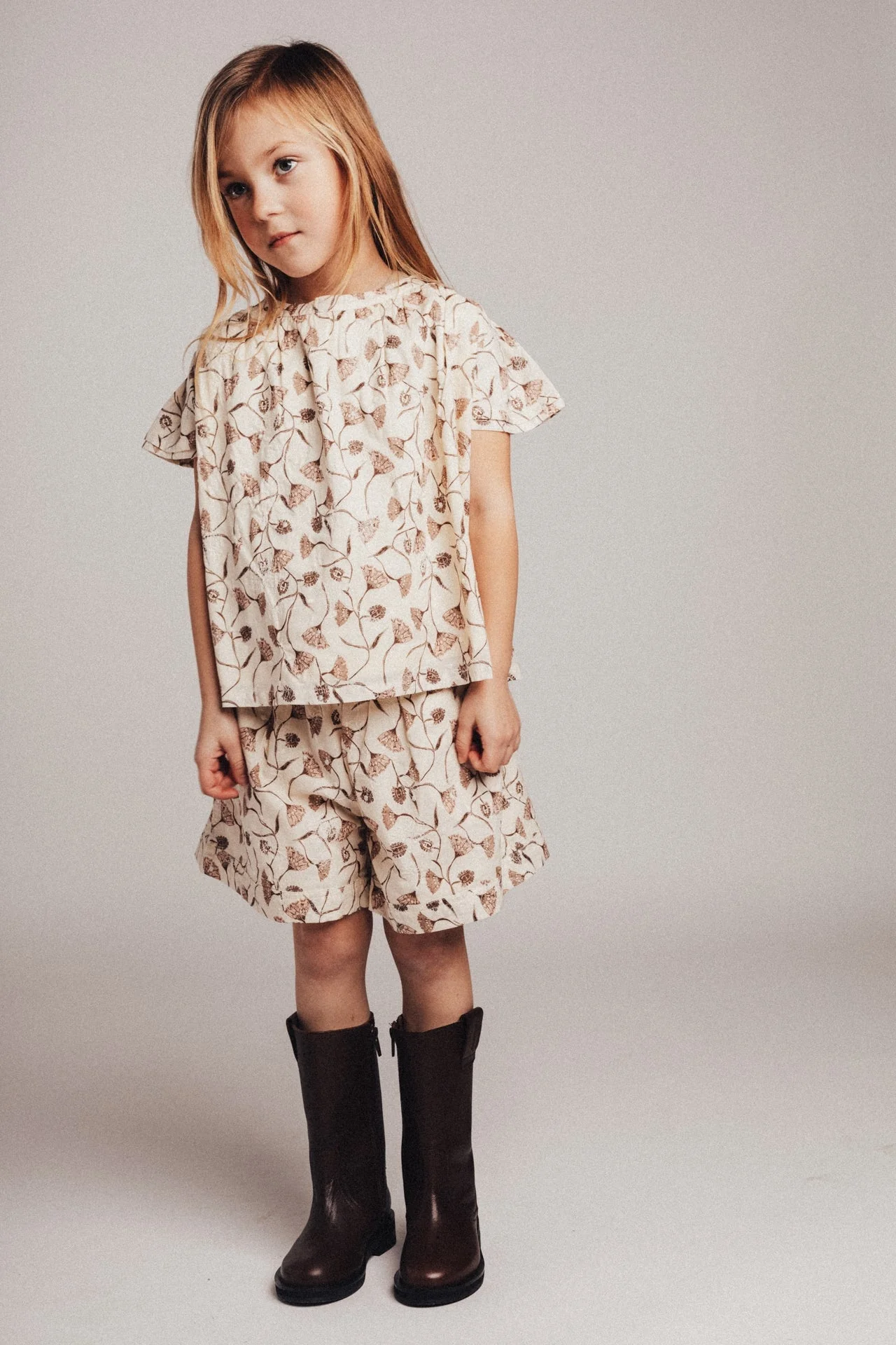 Baje Studio - flower blouse Nisa - crème oat - Afbeelding 5